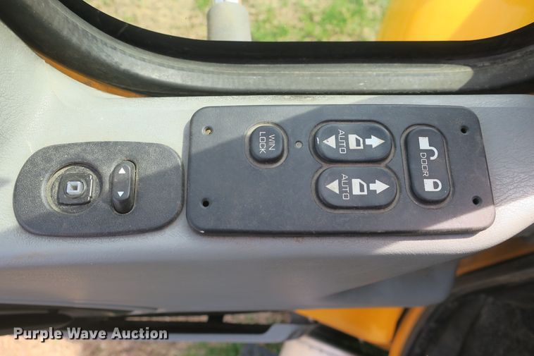 image for item DF5110 2006 International 7400 dump truck