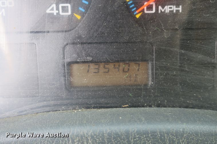 image for item DF5111 2006 International 7500 dump truck