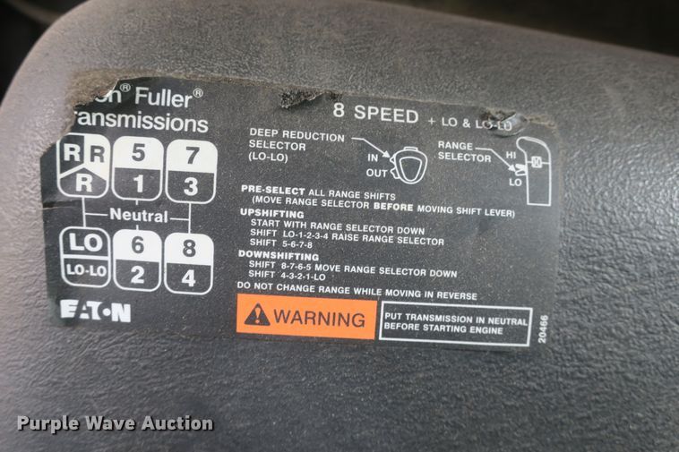 image for item DF5111 2006 International 7500 dump truck