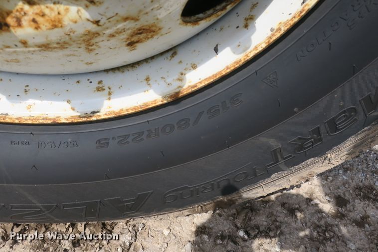 image for item DF5111 2006 International 7500 dump truck