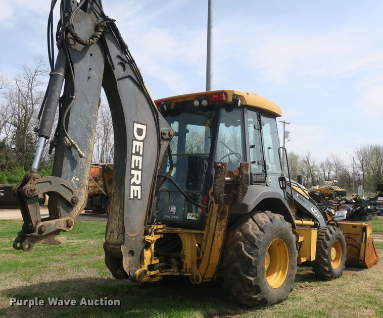 image for item DF5112 2007 John Deere 410J  backhoe
