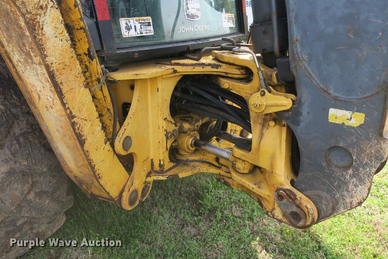 image for item DF5112 2007 John Deere 410J  backhoe