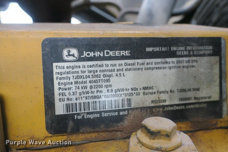 image for item DF5112 2007 John Deere 410J  backhoe