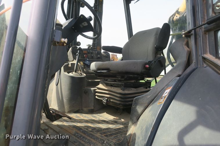 image for item DF5112 2007 John Deere 410J  backhoe