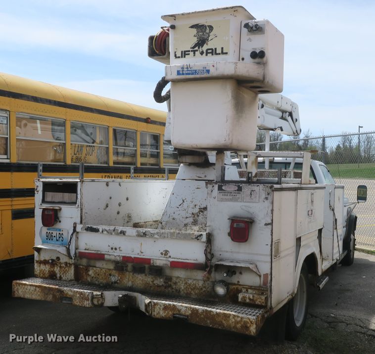 image for item DF5121 1993 GMC Sierra C3500 bucket truck