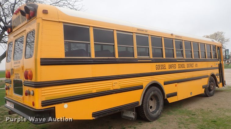 image for item DG3053 2003 Thomas Built Saf-T-Liner MVP EF school bus