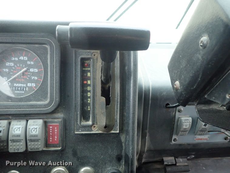 image for item DG3053 2003 Thomas Built Saf-T-Liner MVP EF school bus