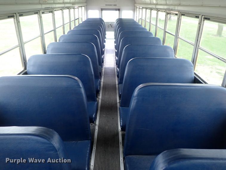 image for item DG3053 2003 Thomas Built Saf-T-Liner MVP EF school bus