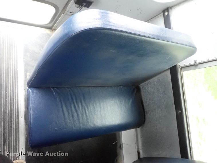 image for item DG3053 2003 Thomas Built Saf-T-Liner MVP EF school bus