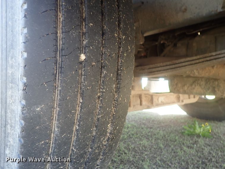 image for item DG3053 2003 Thomas Built Saf-T-Liner MVP EF school bus