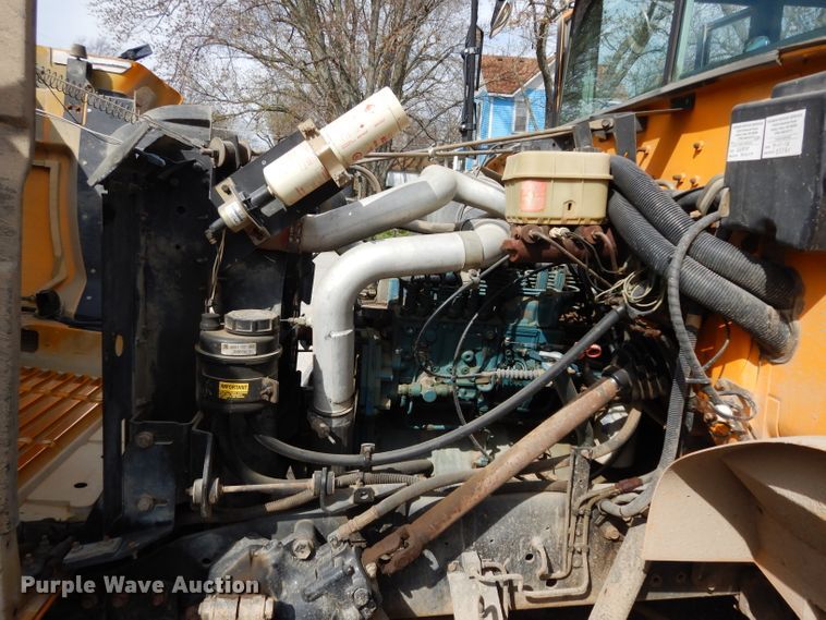 image for item DG6372 1995 International 3800 school bus