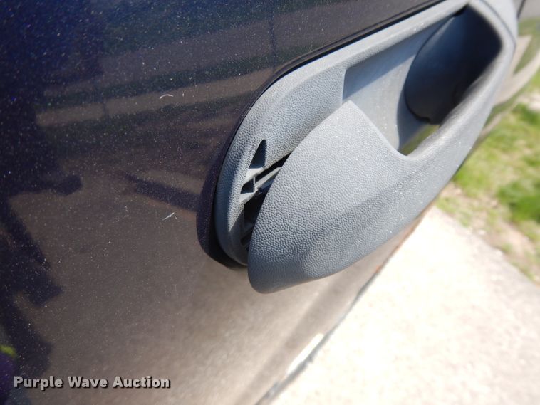 image for item DG6405 2002 Ford Explorer XLS  SUV