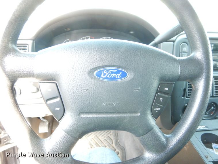 image for item DG6405 2002 Ford Explorer XLS  SUV