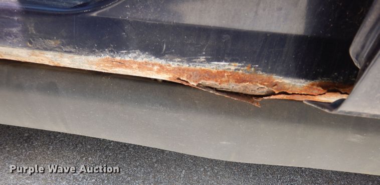 image for item DG6405 2002 Ford Explorer XLS  SUV