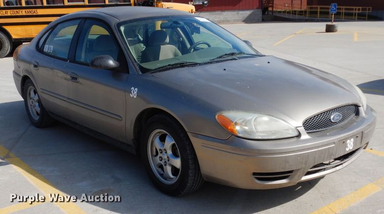 image for item DG6431 2005 Ford Taurus