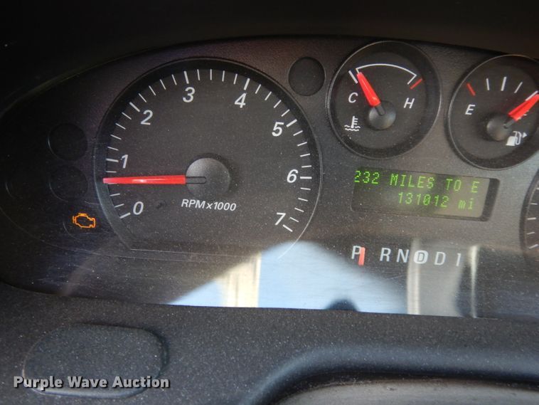 image for item DG6431 2005 Ford Taurus