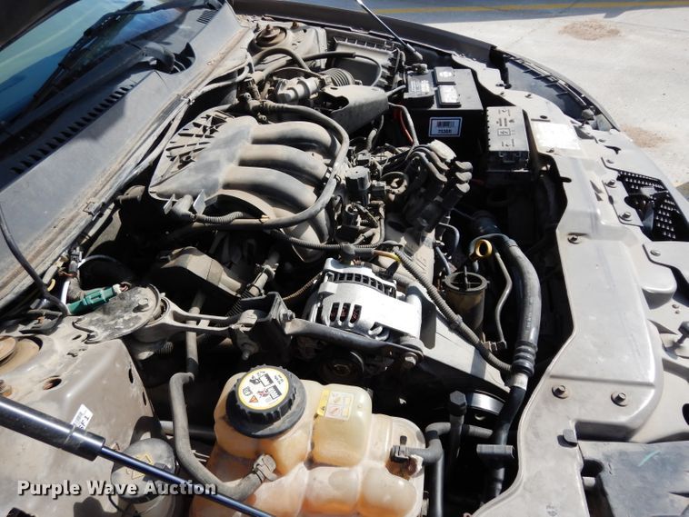 image for item DG6431 2005 Ford Taurus