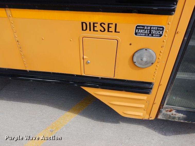 image for item DG6432 1999 Chevrolet CV2000 school bus