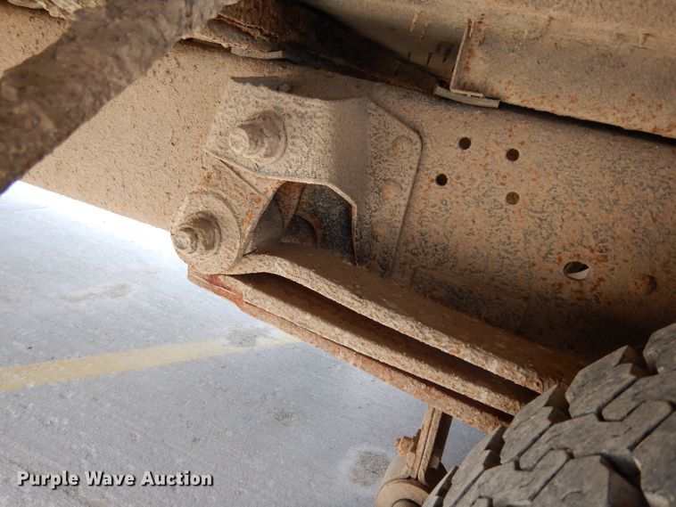 image for item DG6432 1999 Chevrolet CV2000 school bus