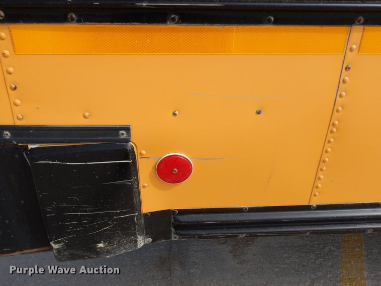 image for item DG6432 1999 Chevrolet CV2000 school bus