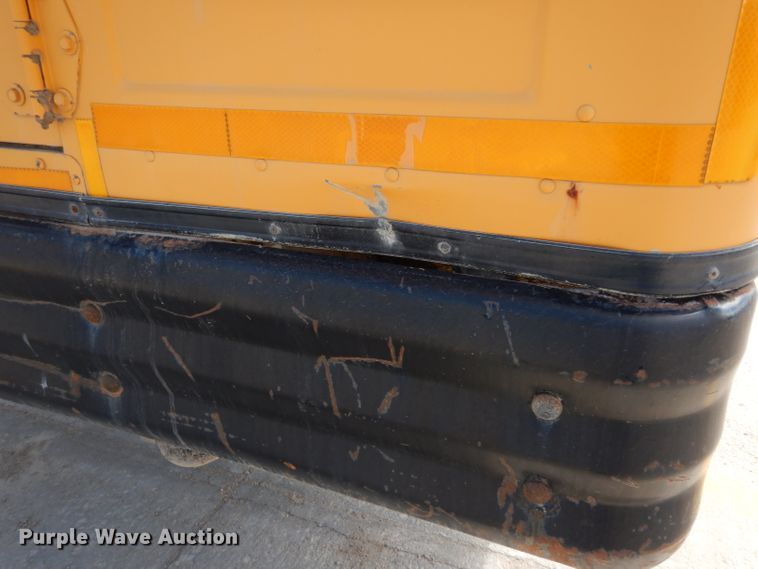 image for item DG6432 1999 Chevrolet CV2000 school bus