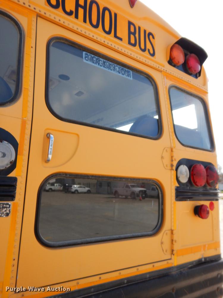 image for item DG6432 1999 Chevrolet CV2000 school bus