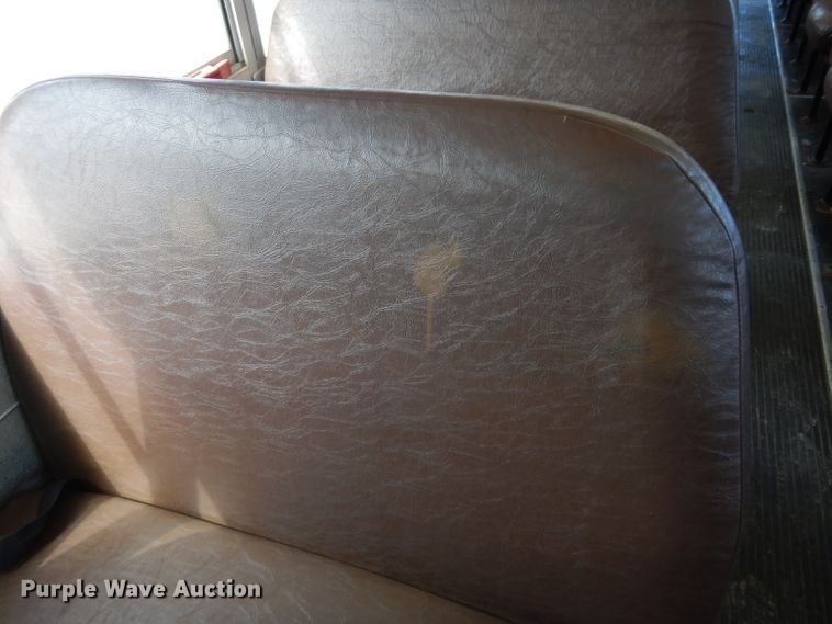 image for item DG6432 1999 Chevrolet CV2000 school bus