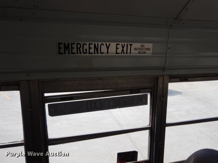 image for item DG6432 1999 Chevrolet CV2000 school bus