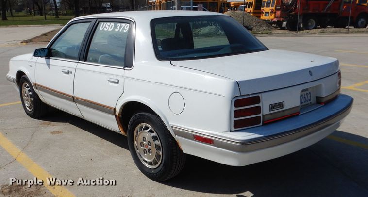 image for item DG6433 1996 Oldsmobile Ciera SL