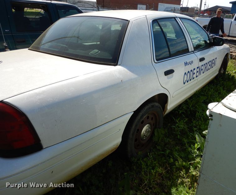 image for item DH2437 2007 Ford Crown Victoria Police Interceptor