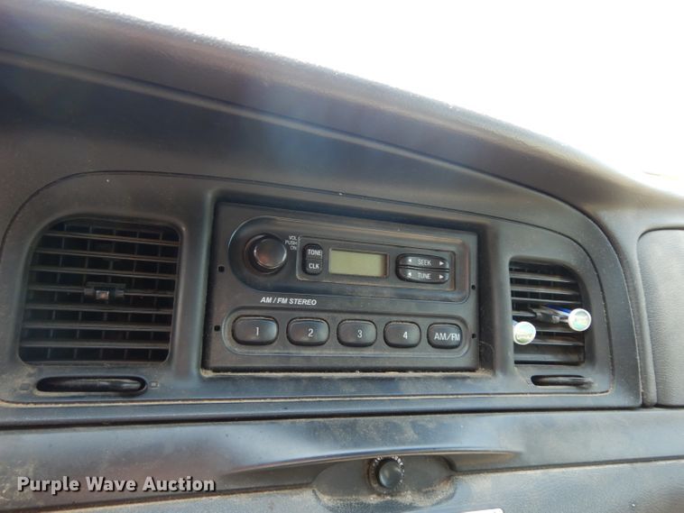 image for item DH2437 2007 Ford Crown Victoria Police Interceptor