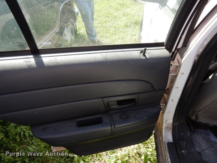 image for item DH2437 2007 Ford Crown Victoria Police Interceptor