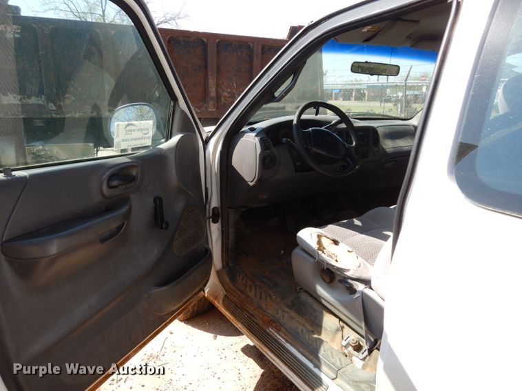 image for item DH2440 2001 Ford F150  SuperCab pickup truck