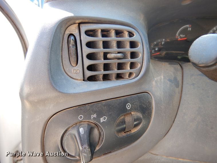 image for item DH2440 2001 Ford F150  SuperCab pickup truck