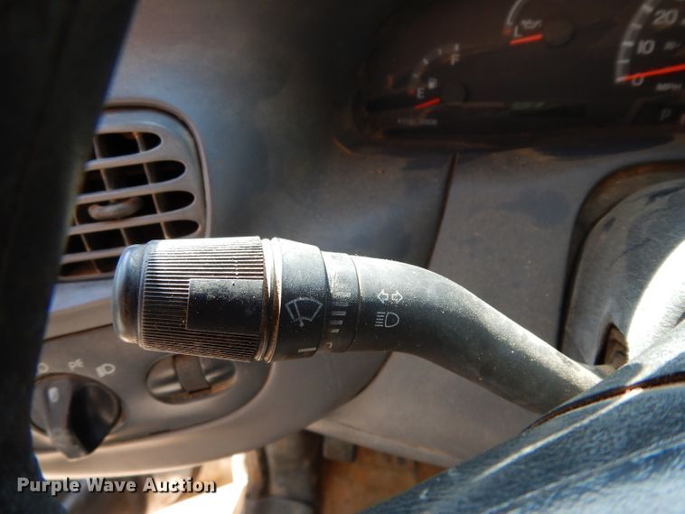 image for item DH2440 2001 Ford F150  SuperCab pickup truck