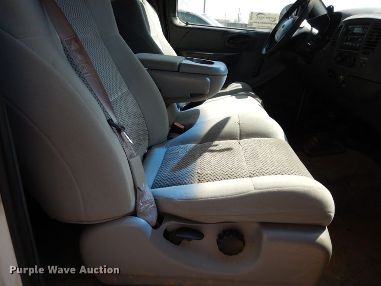 image for item DH2440 2001 Ford F150  SuperCab pickup truck