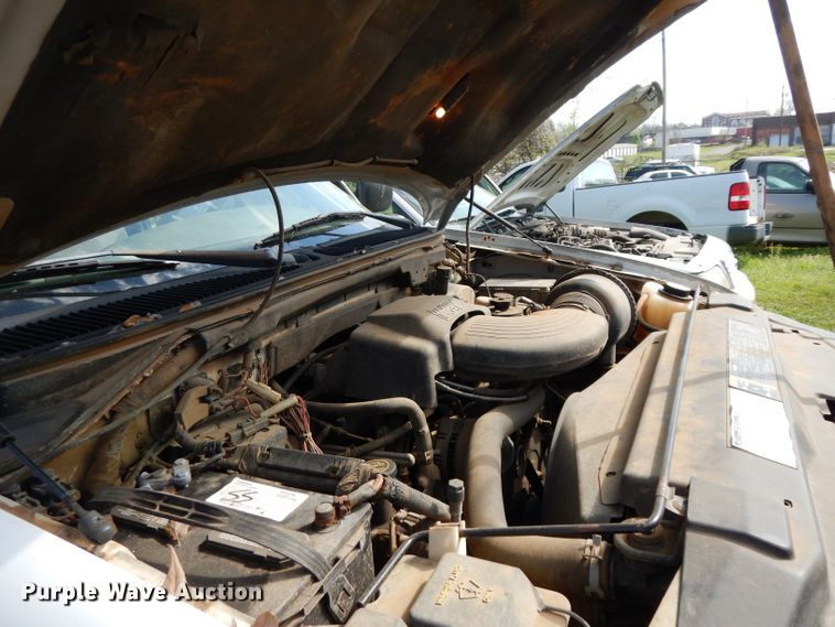 image for item DH2440 2001 Ford F150  SuperCab pickup truck