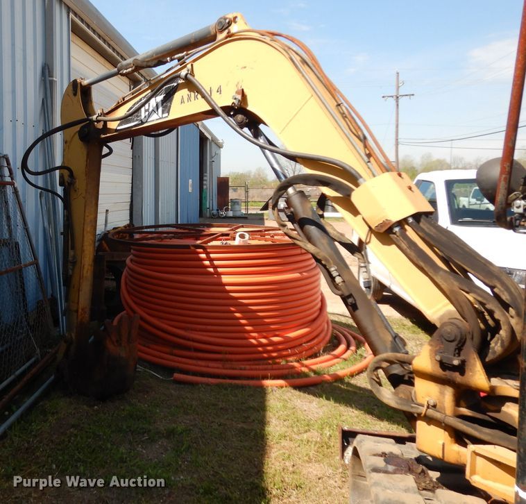 image for item DH2445 Caterpillar 304.5 mini excavator