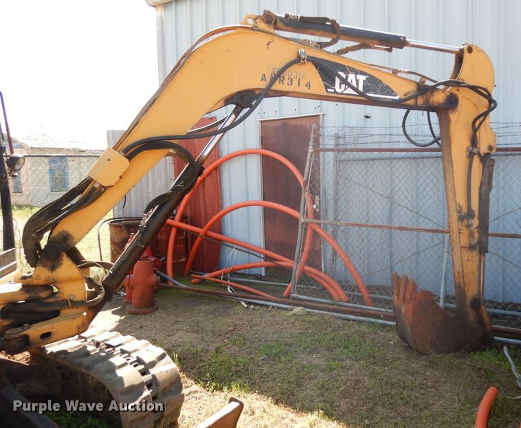 image for item DH2445 Caterpillar 304.5 mini excavator