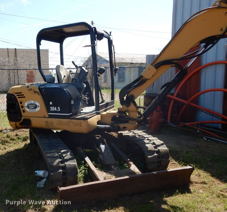 image for item DH2445 Caterpillar 304.5 mini excavator