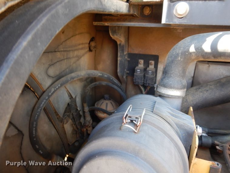 image for item DH2445 Caterpillar 304.5 mini excavator