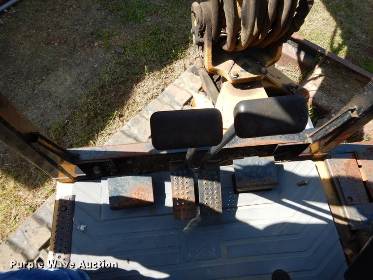 image for item DH2445 Caterpillar 304.5 mini excavator