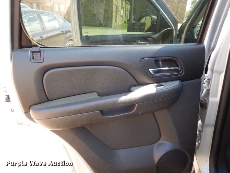 image for item DH2446 2013 Chevrolet Tahoe Police  SUV