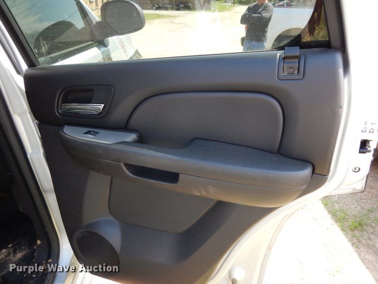 image for item DH2446 2013 Chevrolet Tahoe Police  SUV