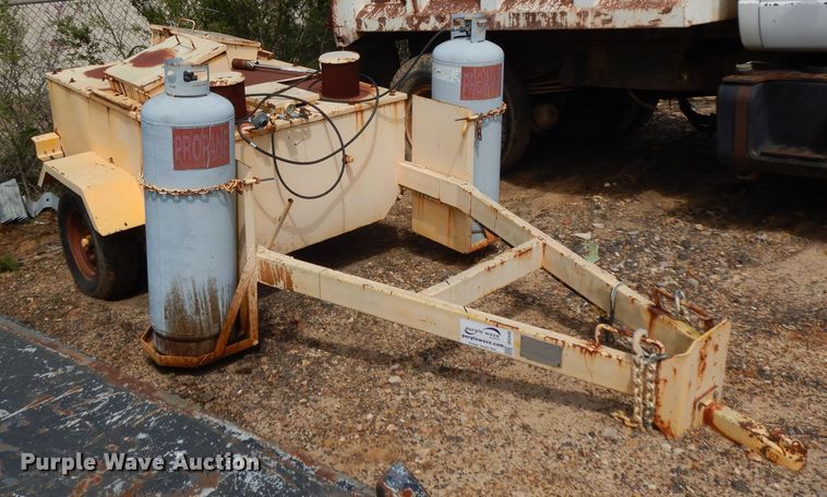 image for item DH2448 1998 SMCI asphalt trailer