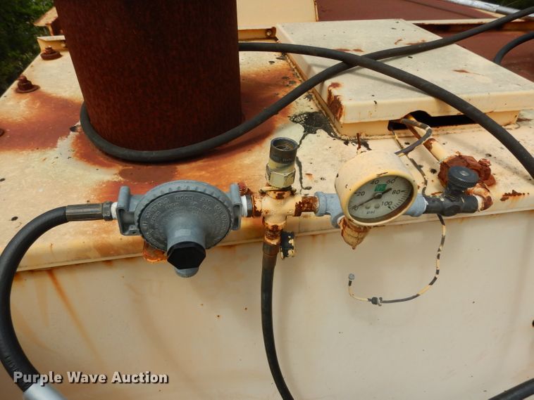 image for item DH2448 1998 SMCI asphalt trailer