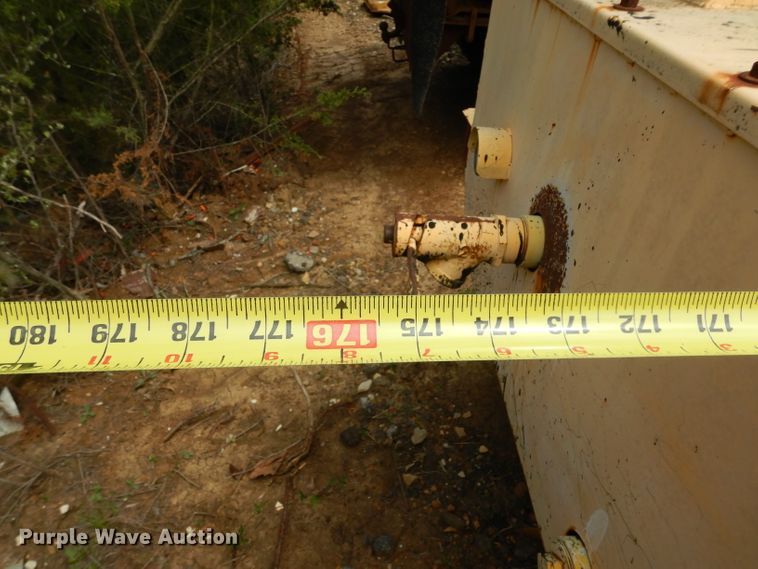 image for item DH2448 1998 SMCI asphalt trailer