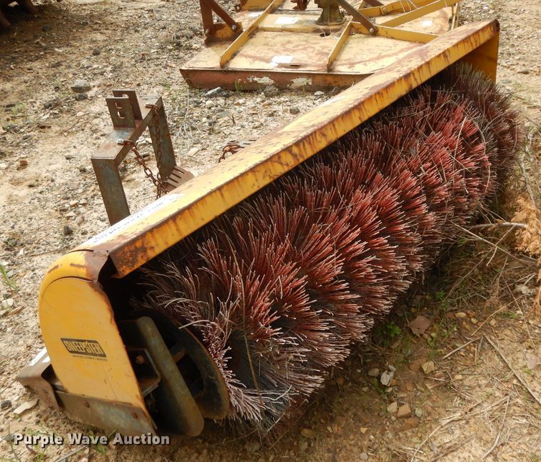 image for item DH2451 54"W broom