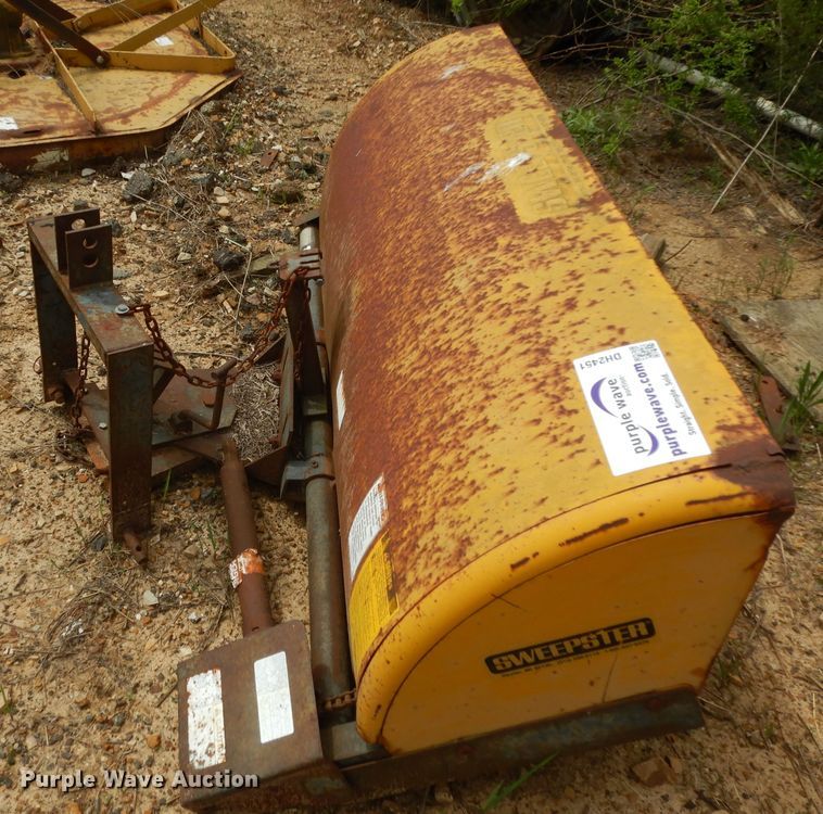 image for item DH2451 54"W broom