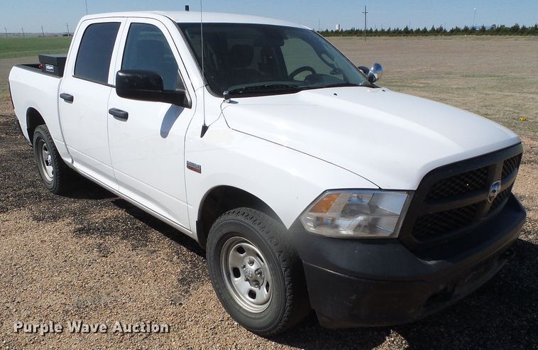 image for item DH4875 2015 Dodge Ram 1500  Crew Cab pickup truck